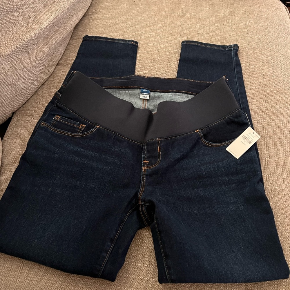 Old navy maternity jeans